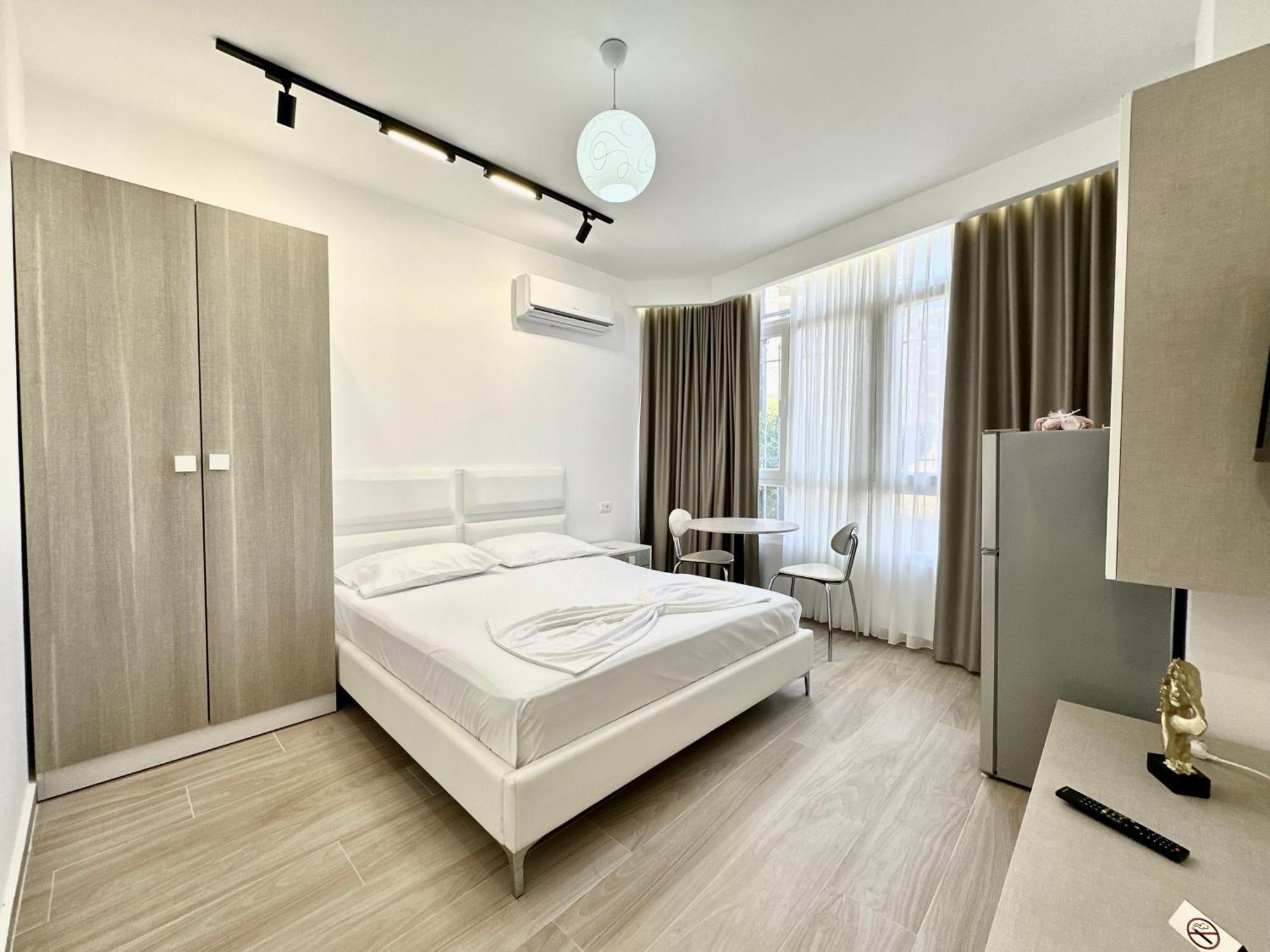 Al Mare Rooms Sarandë Eksteriør bilde