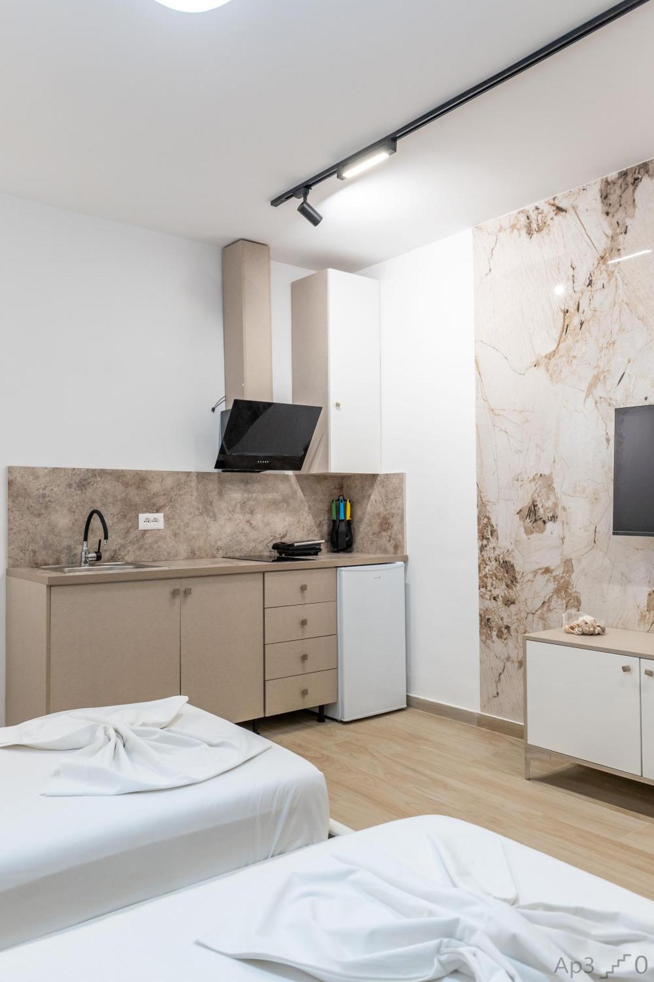 Al Mare Rooms Sarandë Eksteriør bilde