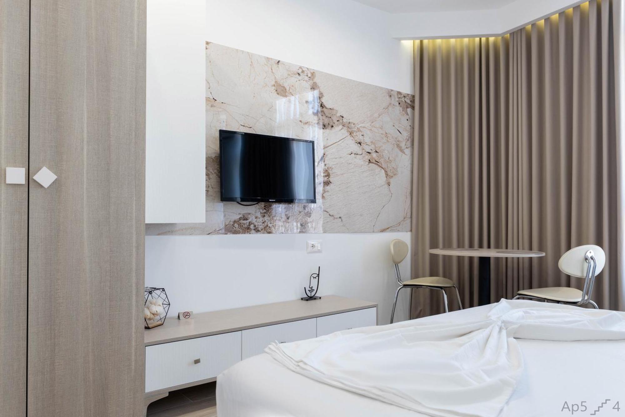 Al Mare Rooms Sarandë Eksteriør bilde